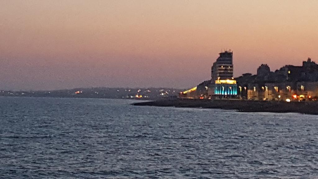 Sunset Hastings Exterior foto
